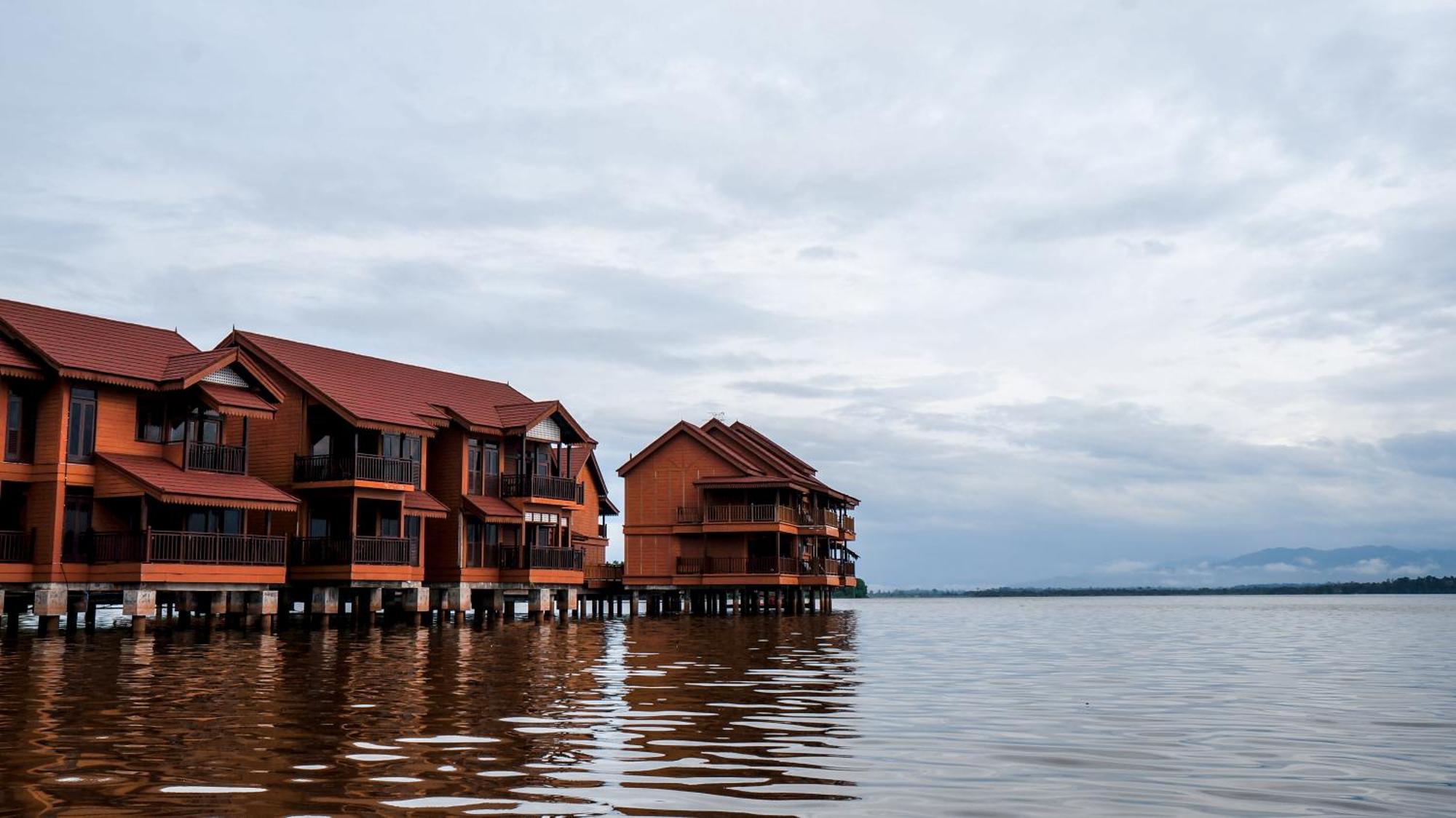 Bukit Merah Laketown Resort Taiping Habitación foto